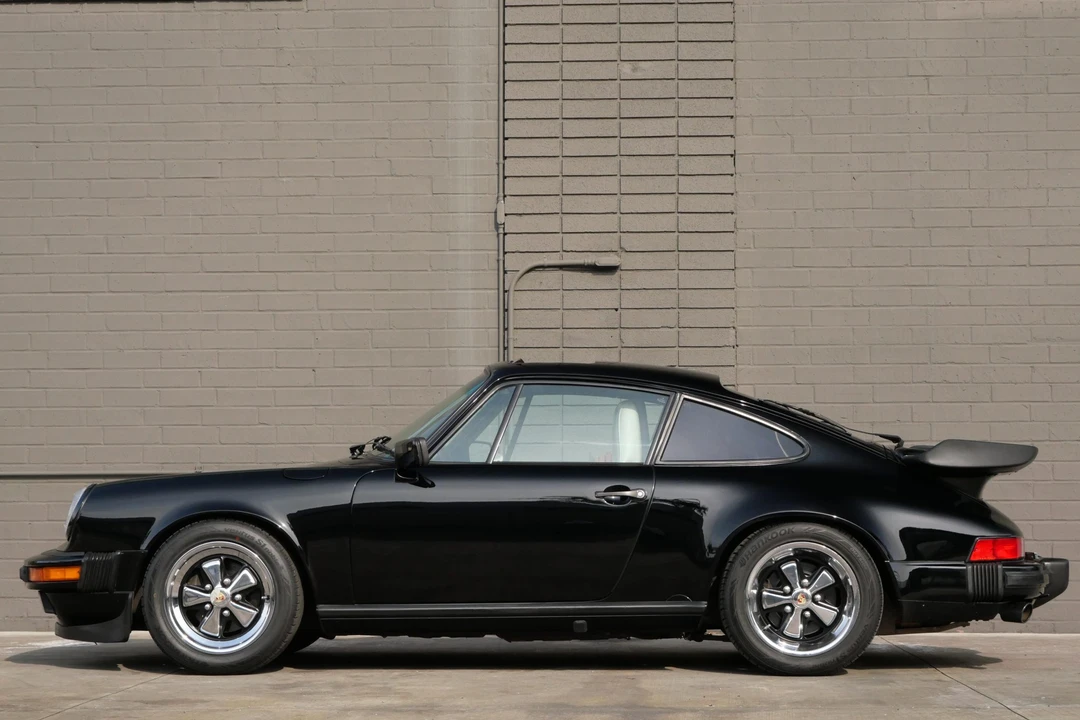 1987 Porsche 911 Carrera 3.2 - Image 8 of 31