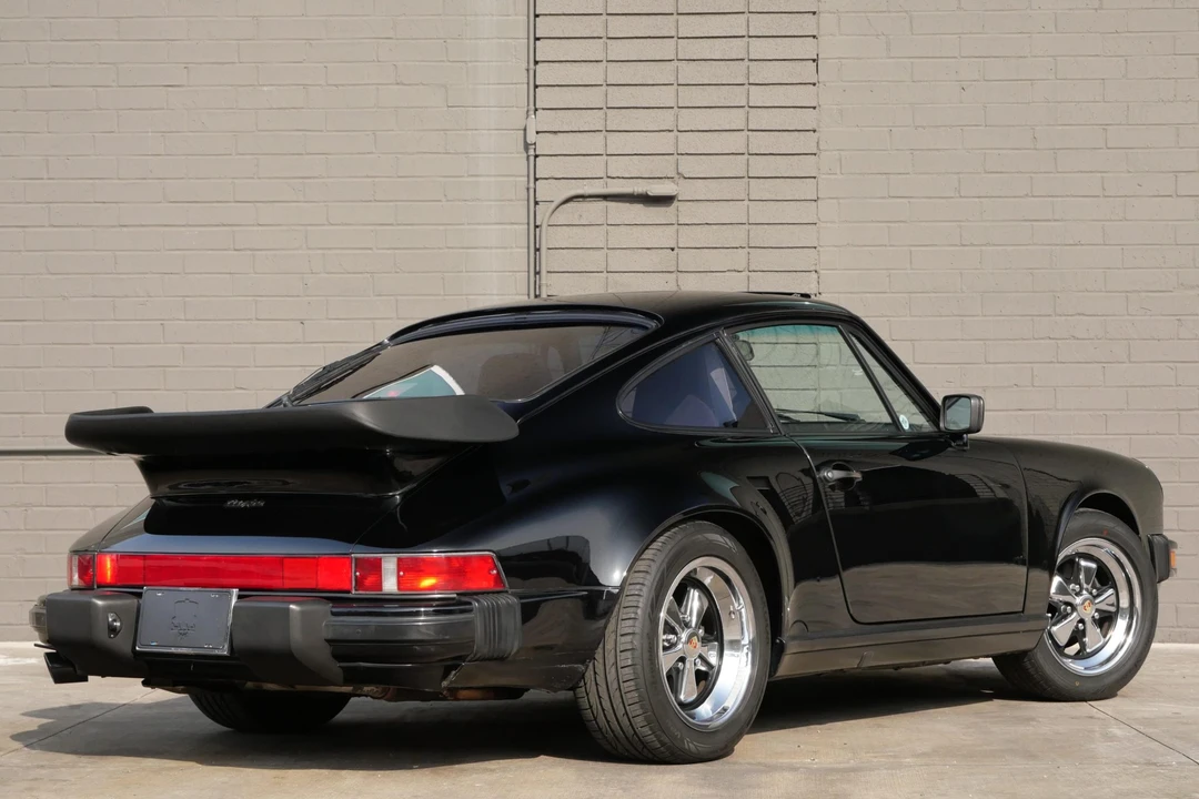 1987 Porsche 911 Carrera 3.2 - Image 15 of 31