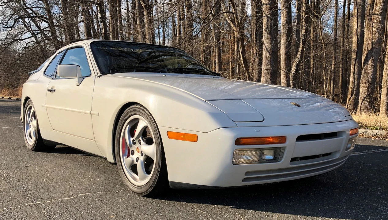1987 Porsche 944 Turbo - Image 21 of 31