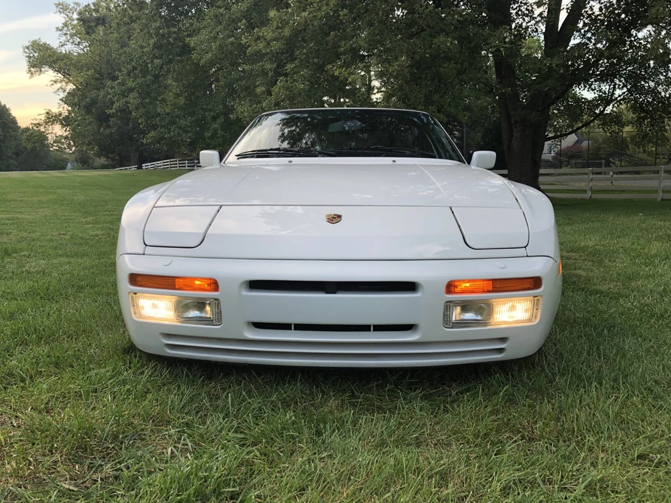 1987 Porsche 944 Turbo - Image 4 of 31