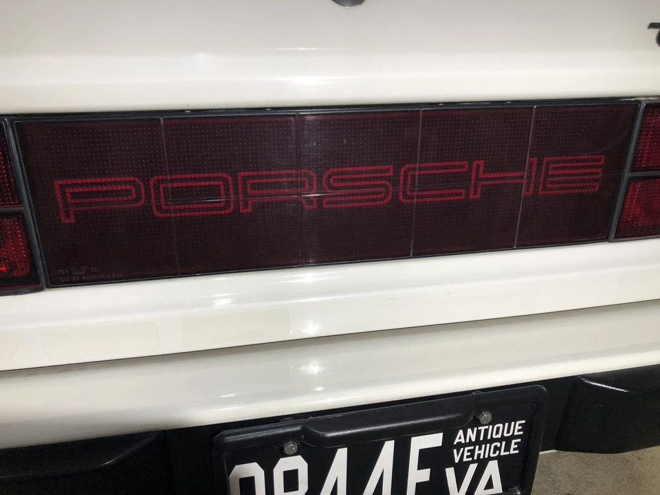 1987 Porsche 944 Turbo - Image 26 of 31
