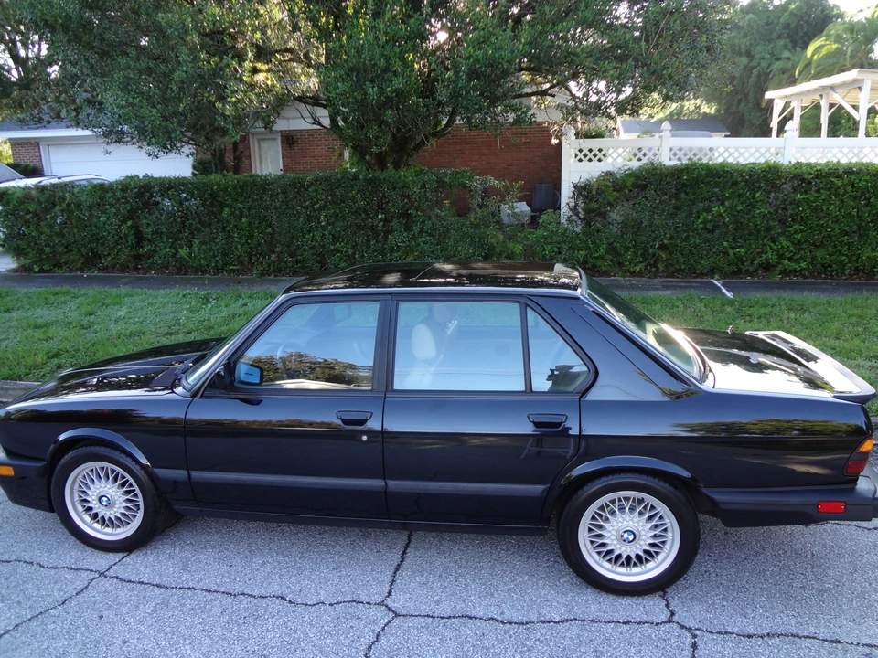 1988 BMW E28 M5 - Image 7 of 31