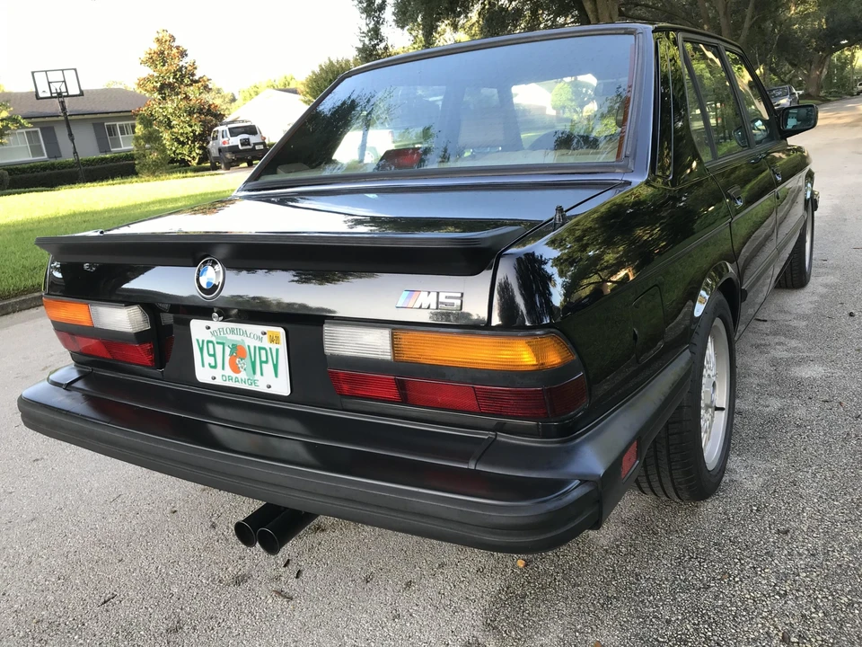 1988 BMW E28 M5 - Image 18 of 31