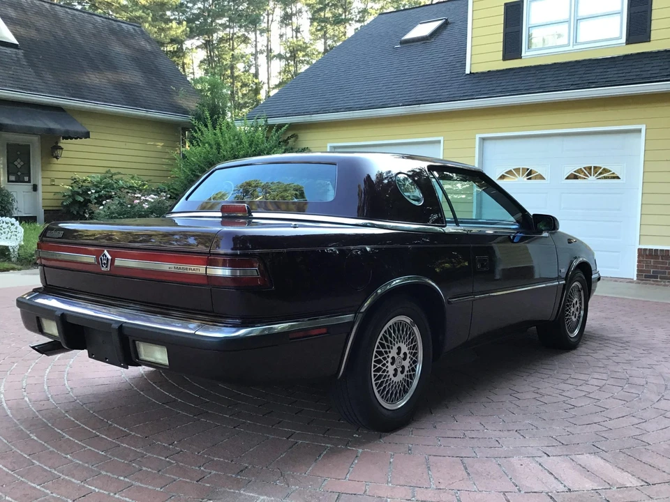 1989 Chrysler TC by Maserati - Image 12 of 31