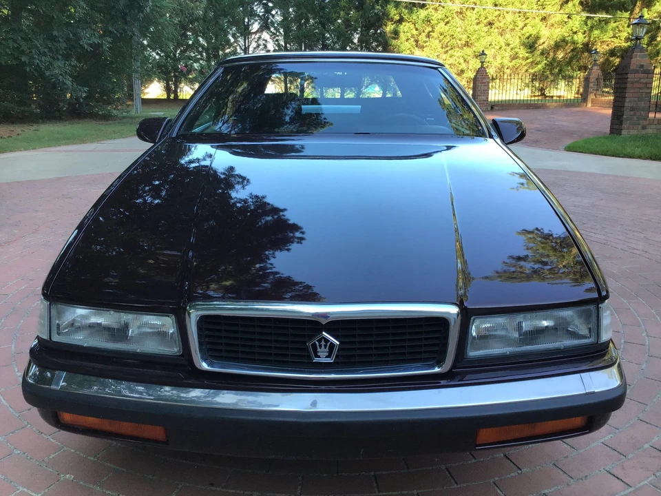 1989 Chrysler TC by Maserati - Image 18 of 31