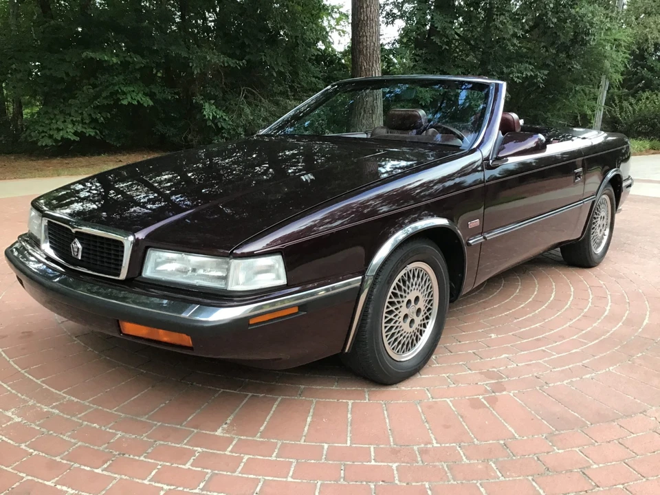 1989 Chrysler TC by Maserati - Image 19 of 31