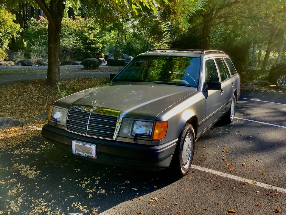 1989 Mercedes-Benz W124 E-Class - Image 3 of 31