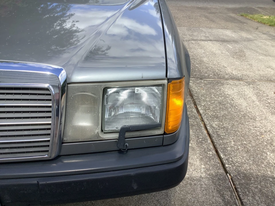 1989 Mercedes-Benz W124 E-Class - Image 19 of 31