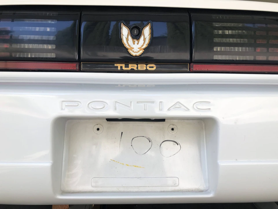 1989 Pontiac Firebird Trans Am 3rd Gen - Image 25 of 31
