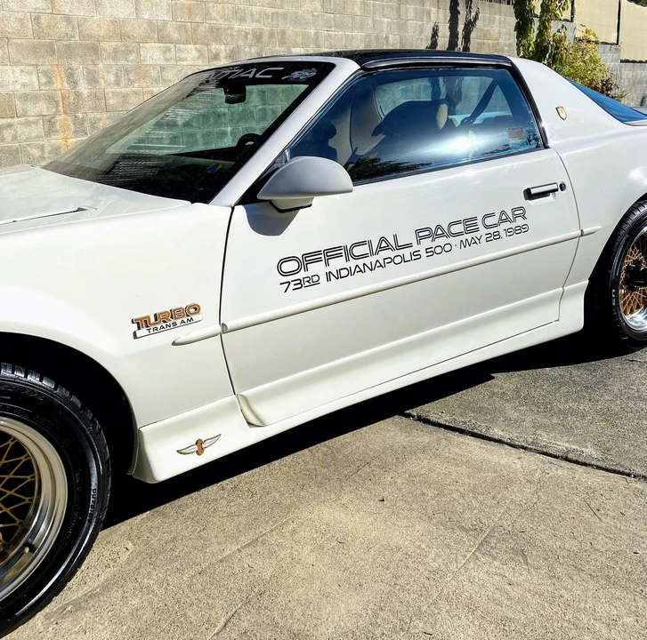 1989 Pontiac Firebird Trans Am 3rd Gen - Image 19 of 31