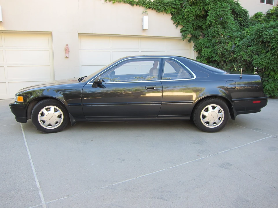 1991 Acura Legend 2nd Gen - Image 25 of 31