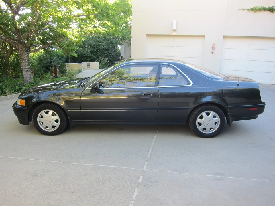 1991 Acura Legend 2nd Gen - Image 27 of 31