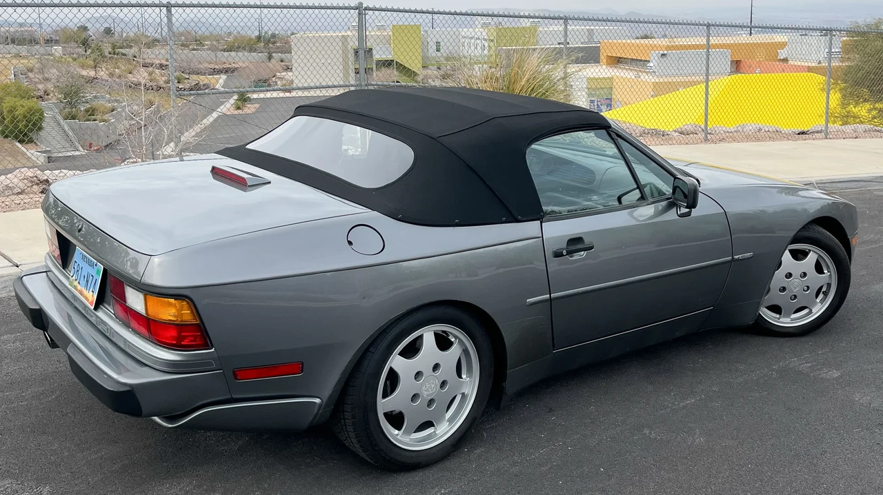 1991 Porsche 944 S2 - Image 15 of 31