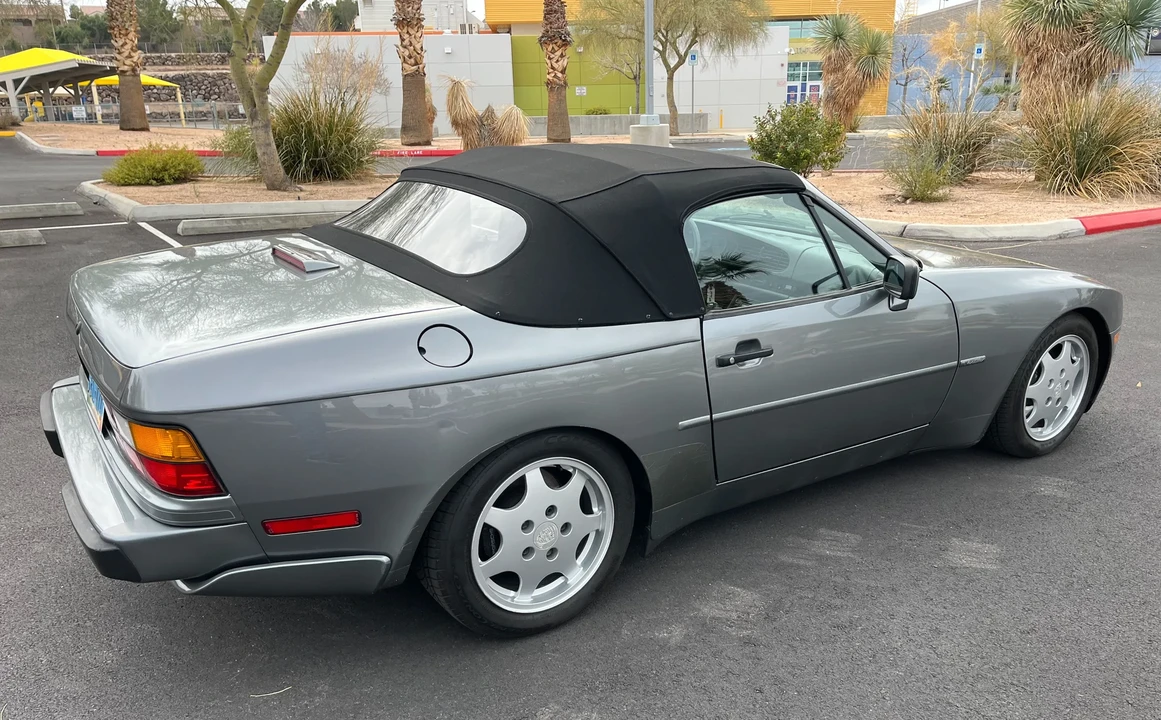 1991 Porsche 944 S2 - Image 16 of 31