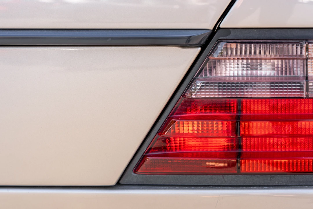 1992 Mercedes-Benz 500E & E500 - Image 15 of 31