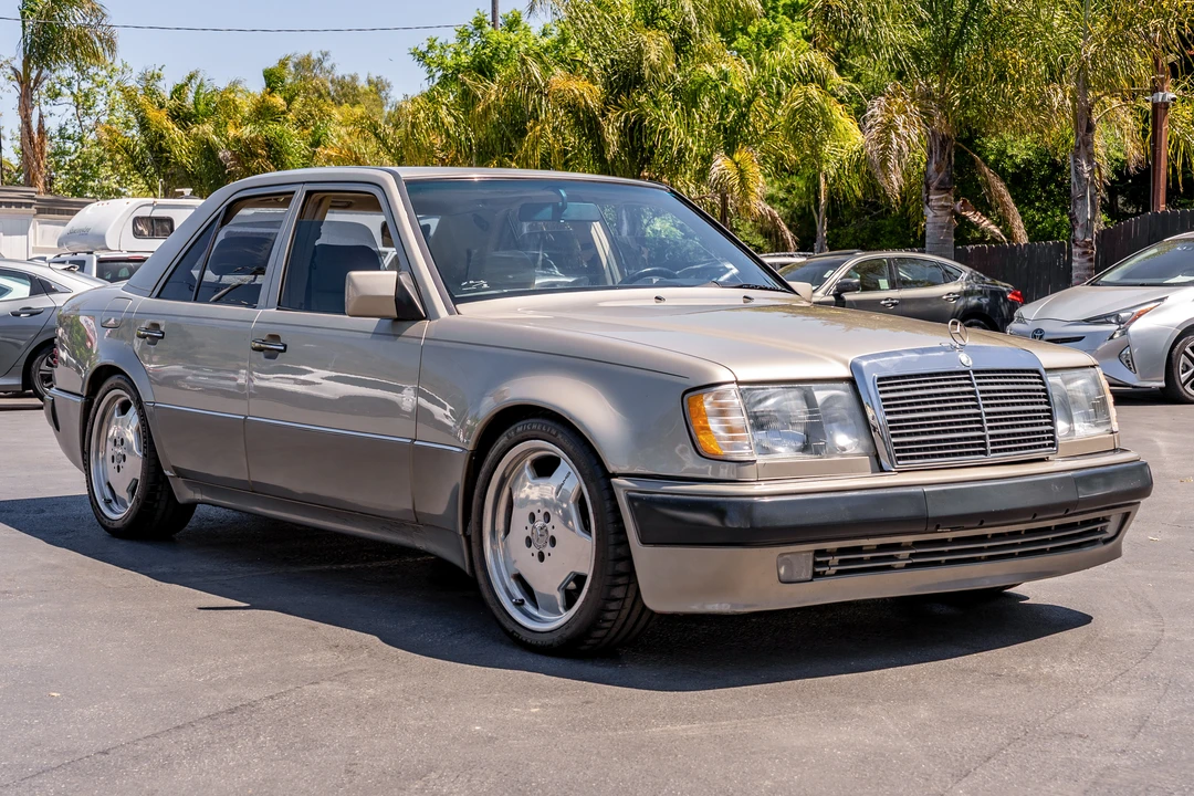 1992 Mercedes-Benz 500E & E500 - Image 4 of 31