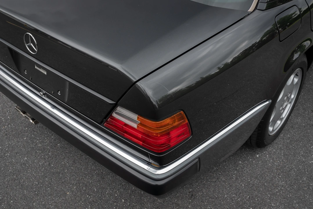 1992 Mercedes-Benz 500E & E500 - Image 22 of 31