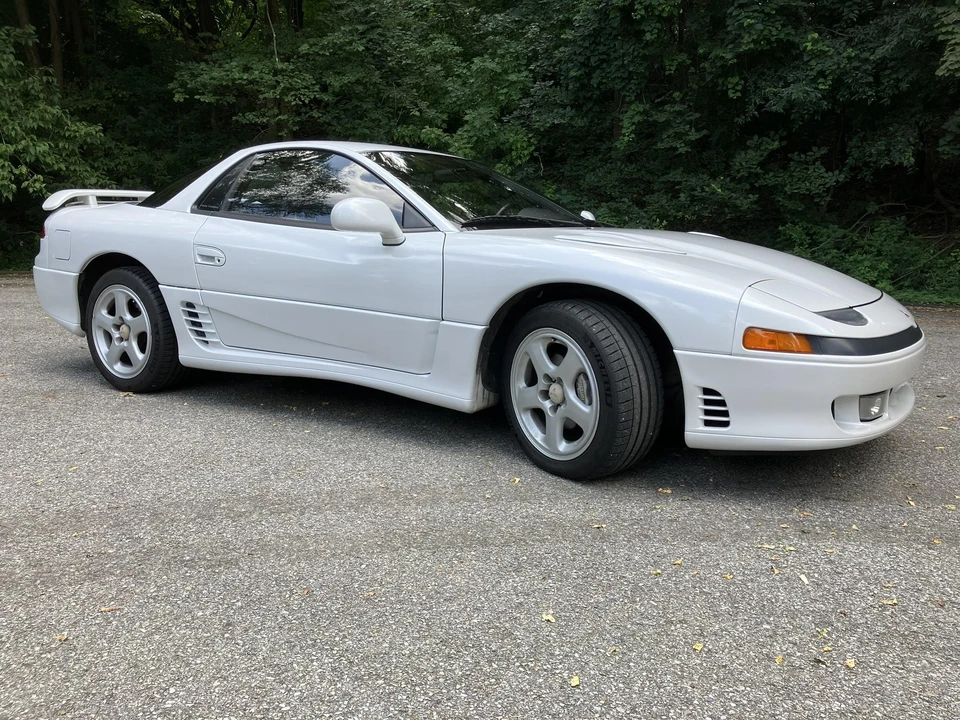 1992 Mitsubishi 3000GT Series 1 - Image 4 of 31