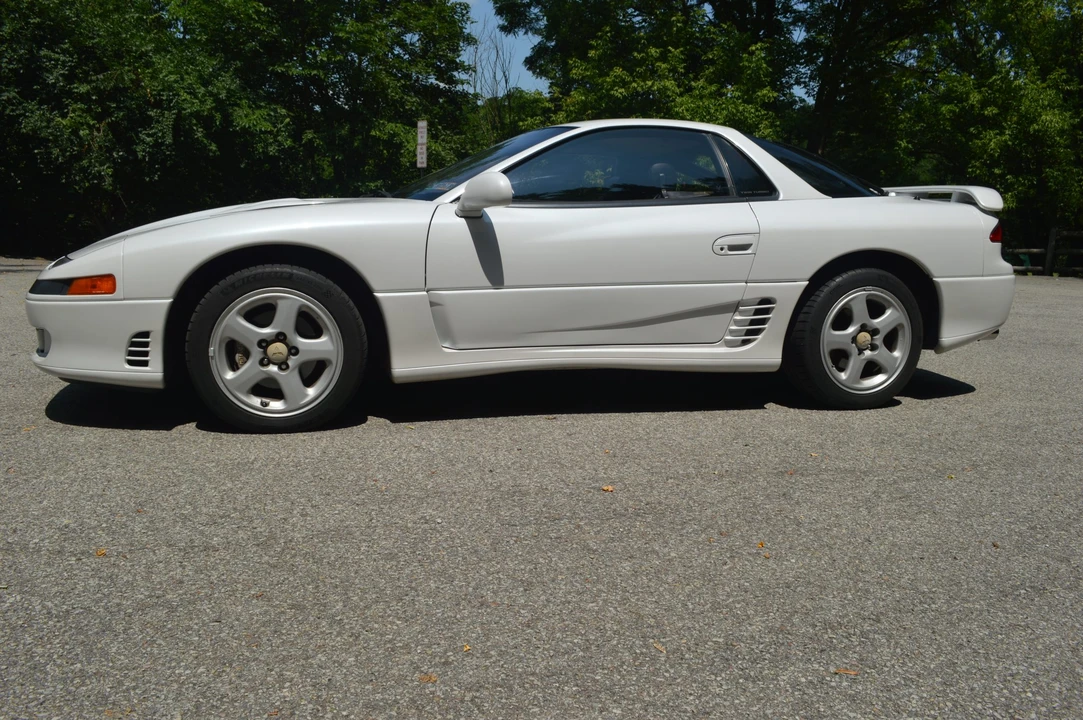 1992 Mitsubishi 3000GT Series 1 - Image 11 of 31