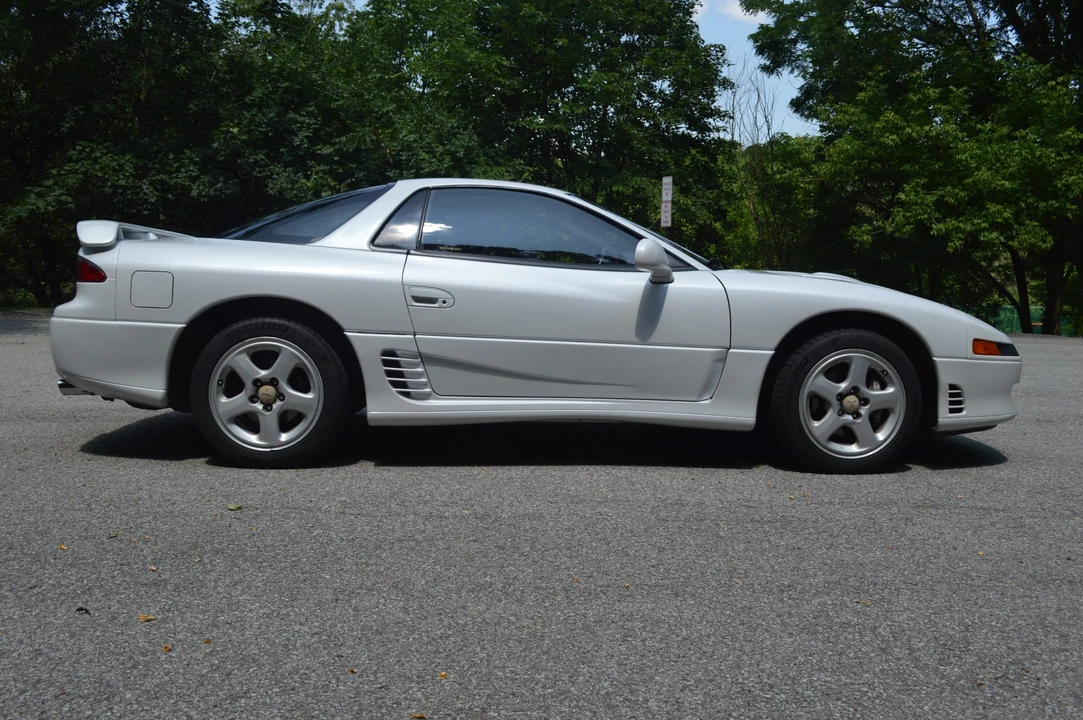 1992 Mitsubishi 3000GT Series 1 - Image 6 of 31