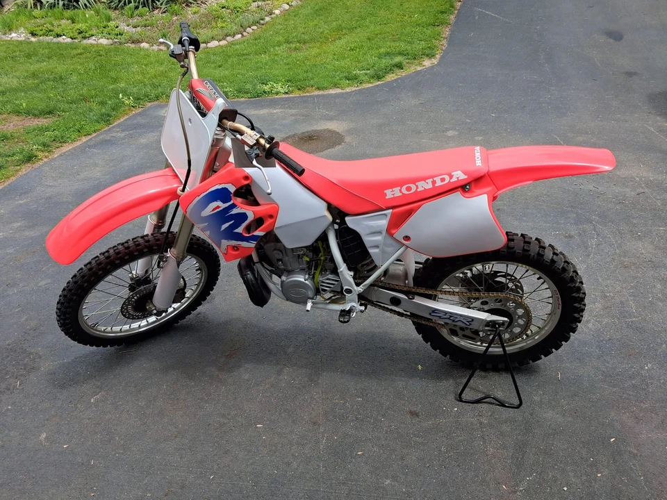 1993 Honda CR - Image 4 of 31