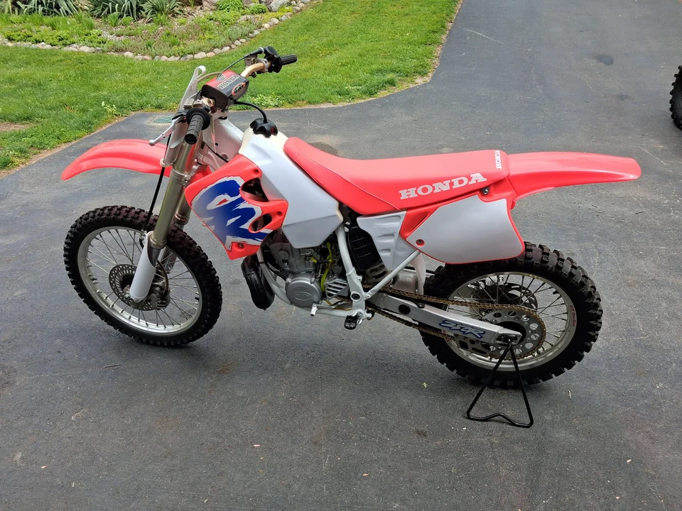 1993 Honda CR - Image 5 of 31