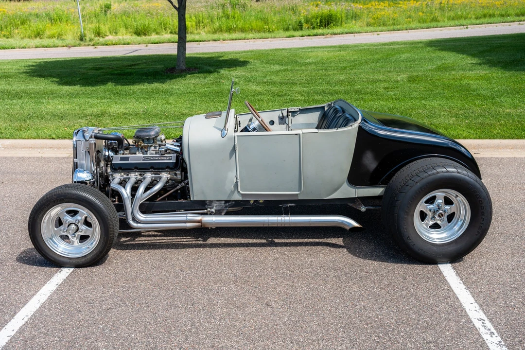 Ford Model T - Image 16 of 31