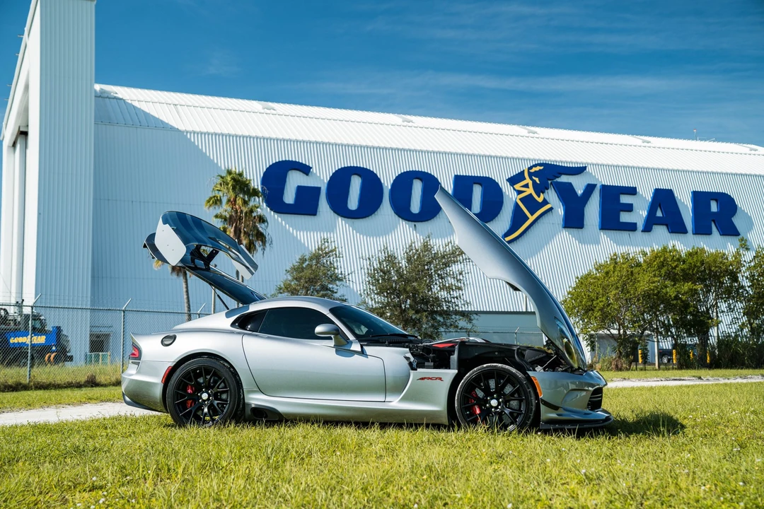 2016 Dodge Viper ACR 5th Gen - Image 27 of 31