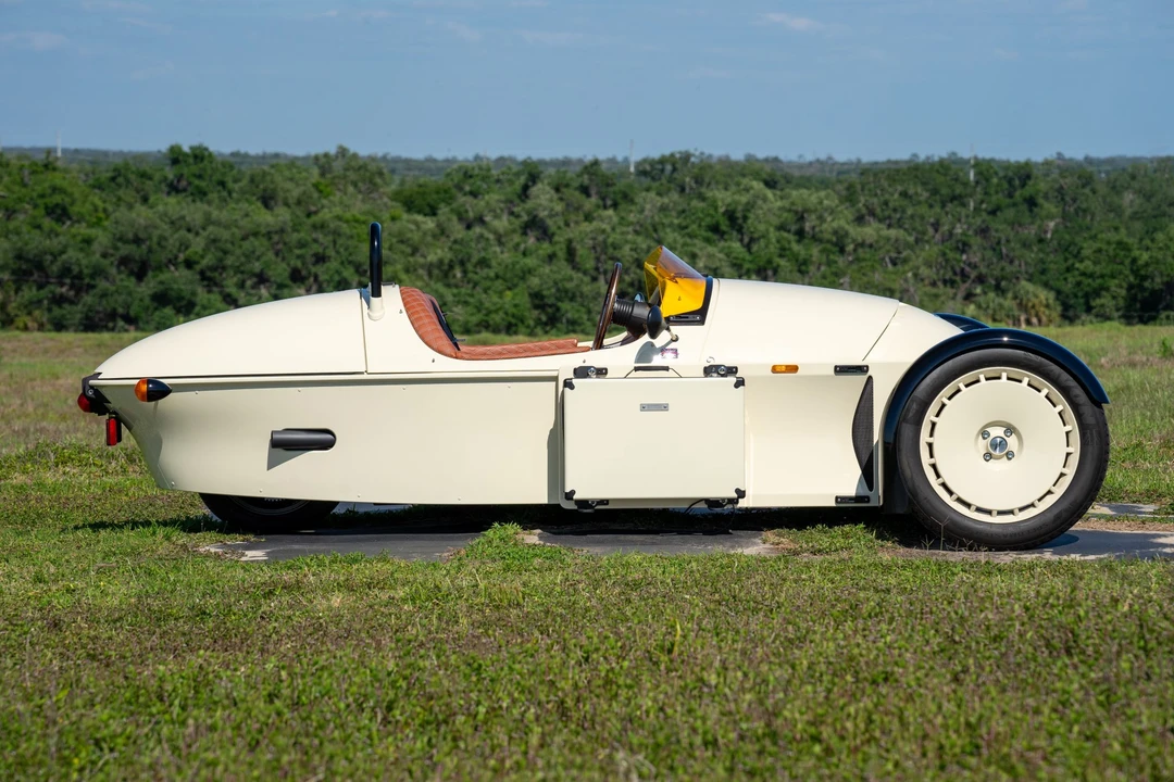 2023 Morgan Super 3 - Image 7 of 31