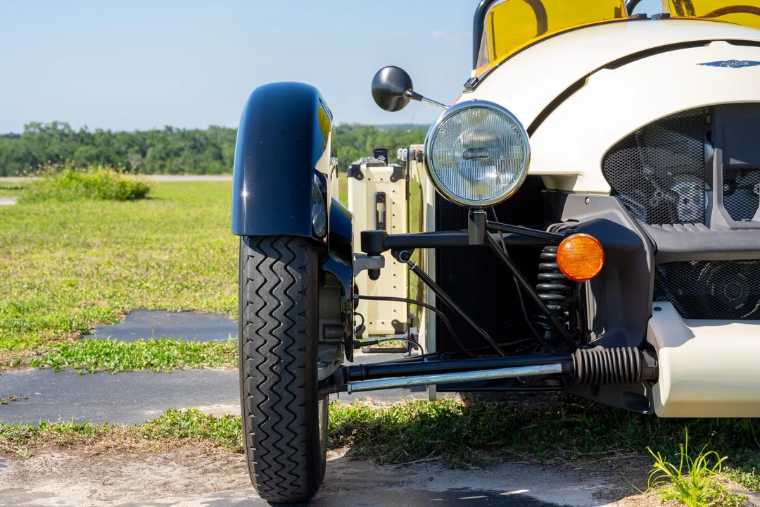 2023 Morgan Super 3 - Image 26 of 31