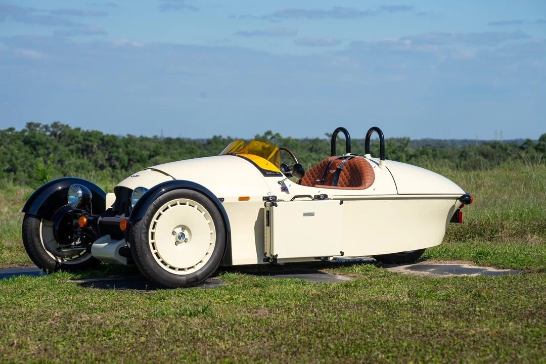 2023 Morgan Super 3 - Image 13 of 31