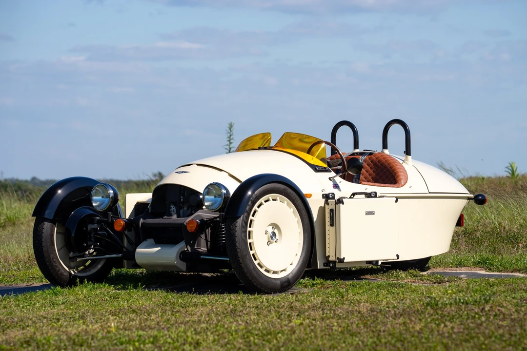 2023 Morgan Super 3 - Image 14 of 31