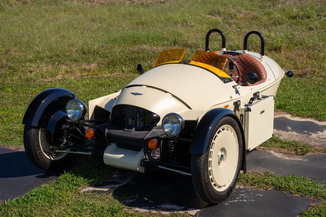2023 Morgan Super 3 - Image 16 of 31