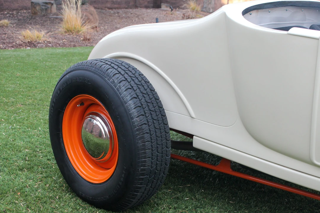 Ford Hot Rod - Image 27 of 31