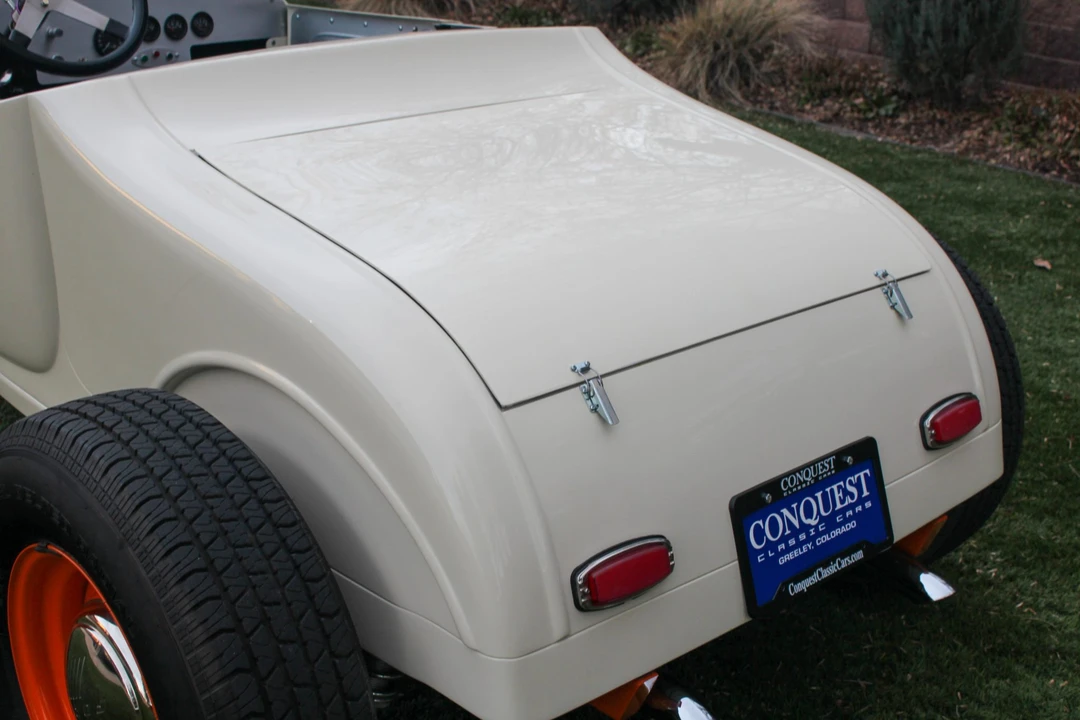 Ford Hot Rod - Image 24 of 31