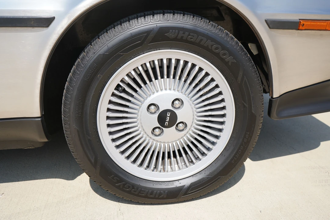 1982 DeLorean DMC-12 - Image 19 of 31