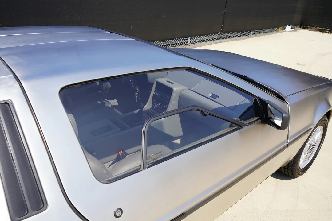 1982 DeLorean DMC-12 - Image 27 of 31