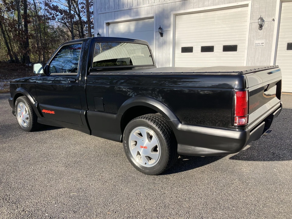 1991 GMC Syclone - Image 15 of 31