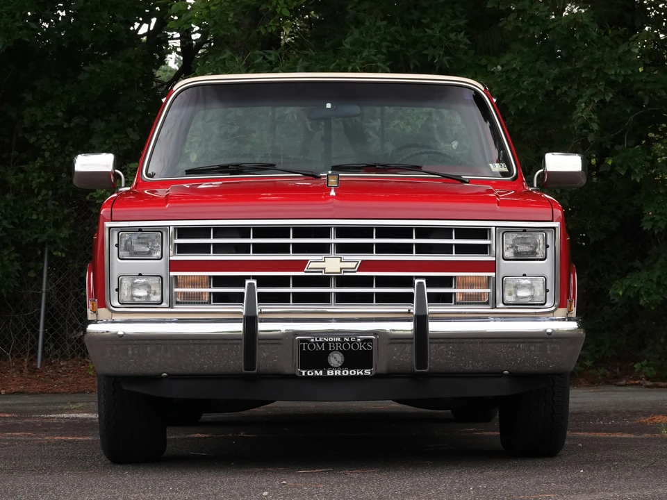 1986 Chevrolet C/K 3rd Gen - Image 2 of 31