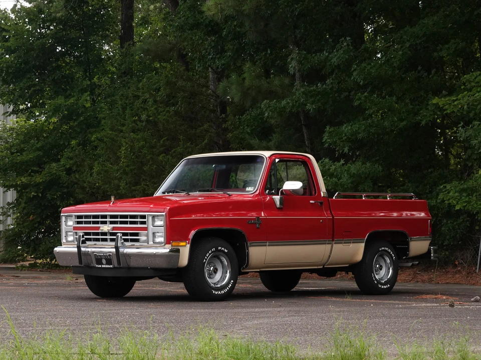 1986 Chevrolet C/K 3rd Gen - Image 3 of 31