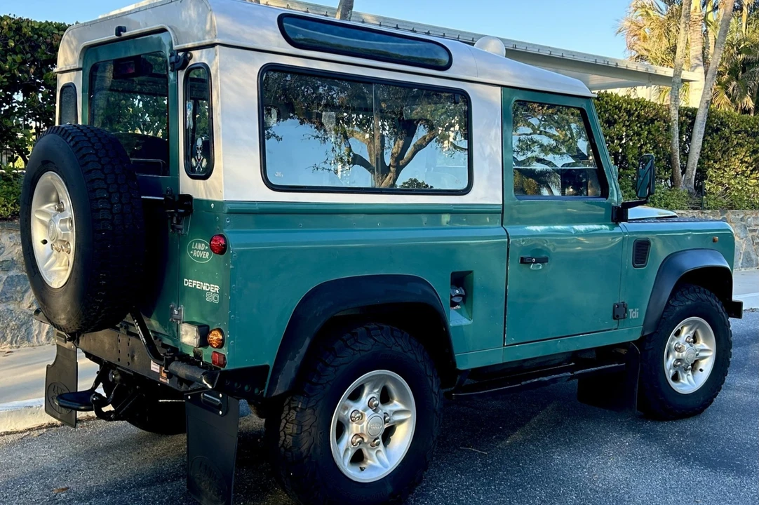 1987 Land Rover Defender 90 - Image 2 of 8
