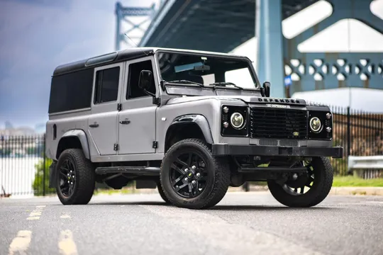 1988 Land Rover Defender 110 5-Speed