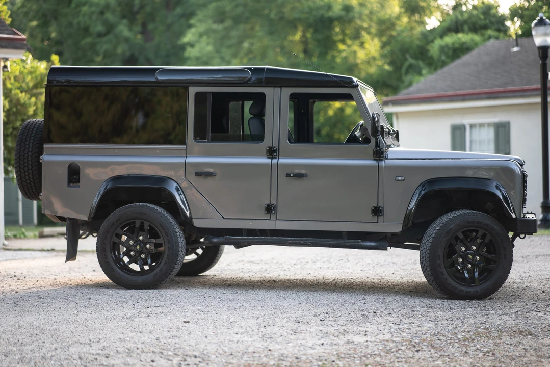 1988 Land Rover Defender 110 - Image 26 of 31
