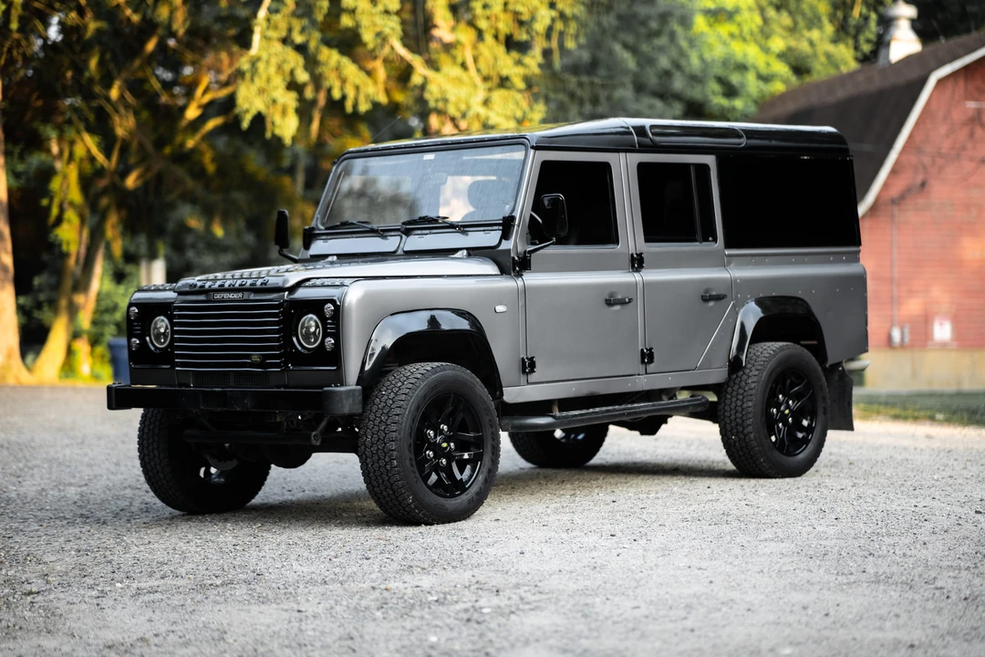 1988 Land Rover Defender 110 - Image 8 of 31