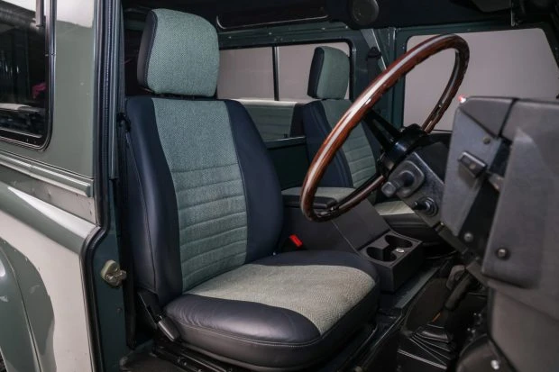 1989 Land Rover Defender 90 - Image 4 of 9