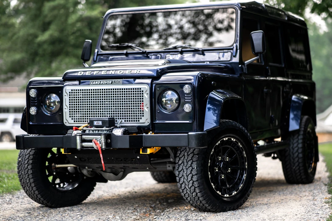 1989 Land Rover Defender 110 - Image 3 of 31