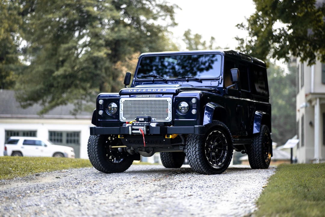 1989 Land Rover Defender 110 - Image 7 of 31