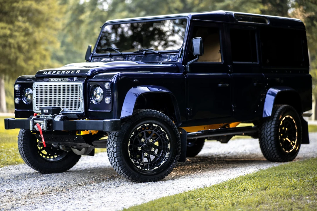 1989 Land Rover Defender 110 - Image 16 of 31