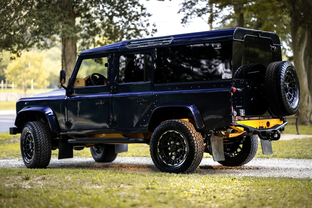1989 Land Rover Defender 110 - Image 28 of 31