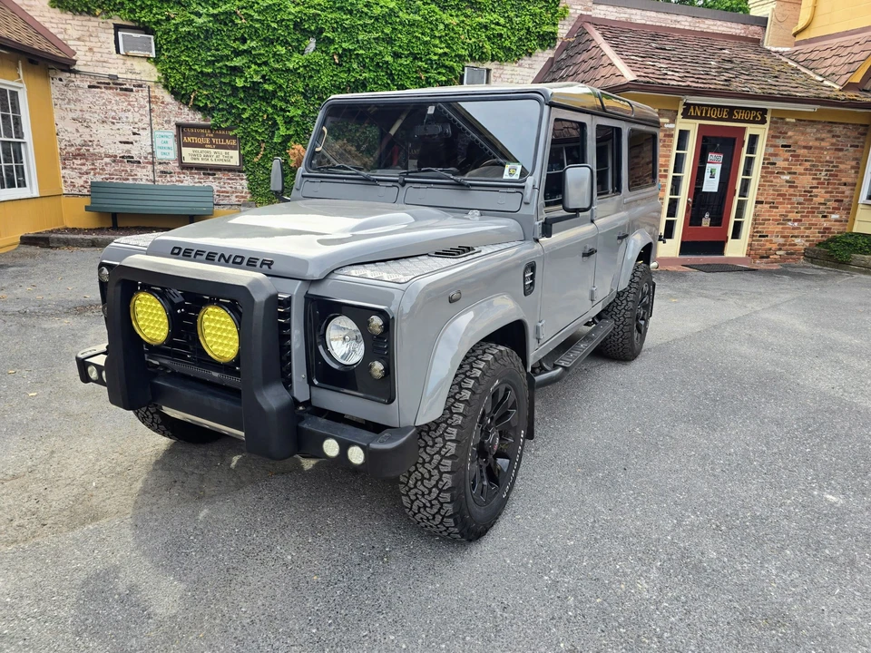 1990 Land Rover Defender 110 - Image 28 of 31